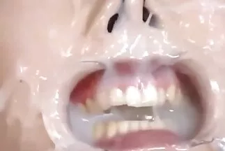 Mèo xxx han quôc con dễ thương deepthroats vòi nước lớn.