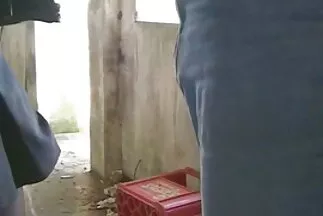 Xoạc xxx gái đẹp hàn quốc em tóc đen dễ thương trên giường.