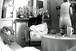Một cô gái đơn hàn quốc xxx giản khỏa thân nhanh chóng bú cặc.